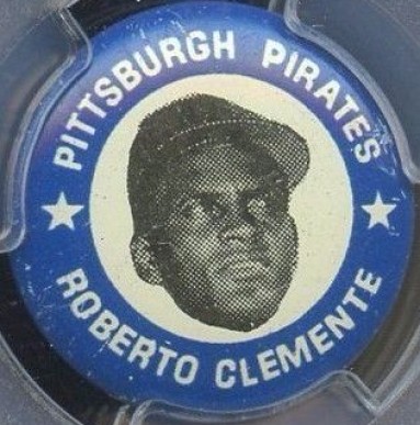1969 MLBPA Pins Roberto Clemente # Baseball Card