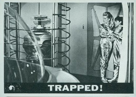 1966 Lost in Space Trapped! #15 Non-Sports Card