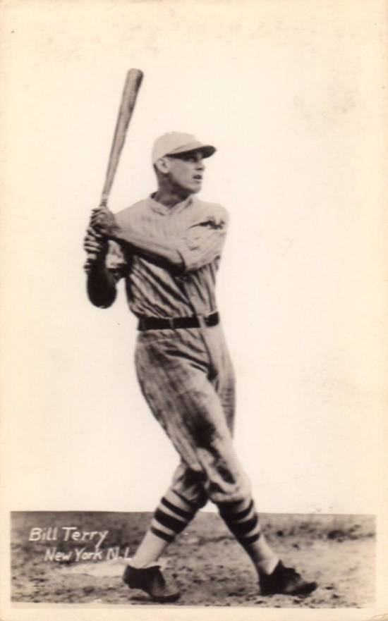 1933 Worch Cigar Bill Terry # Baseball Card