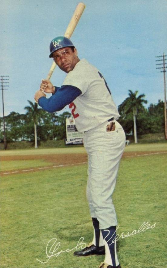 1968 L.A. Dodgers Post Cards Zoilo Versalles # Baseball Card