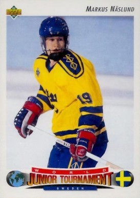 Markus Naslund Autographed 1993-94 Stadium Club Rookie Card #393