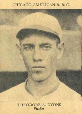 1924 Diaz Cigarettes Theodore A. Lyons #50 Baseball Card