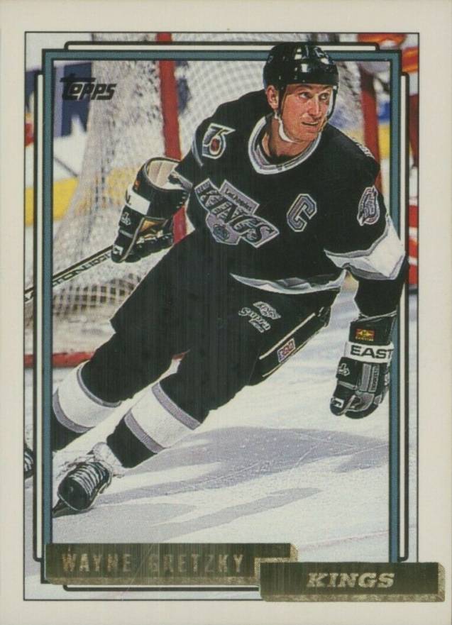Dominik Hasek hockey card 1992 Topps #136 Gold (Chicago Black Hawks) rookie  card