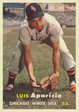 1957 Topps Luis Aparicio #7 Baseball Card