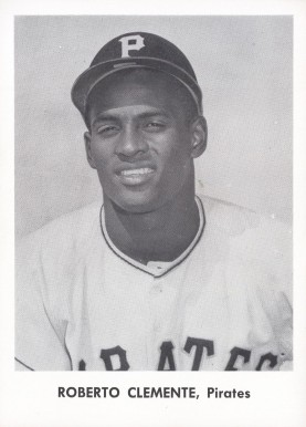 1957 Pittsburgh Pirates Team Issue (1957) Roberto Clemente # Baseball Card