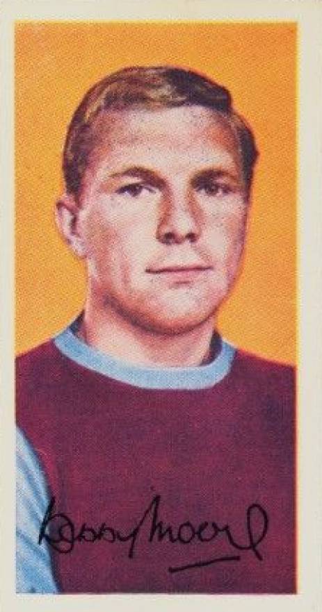 1964 Barratt & Co. LTD. Famous Footballers Series A.12 Bobby Moore #41 Soccer Card