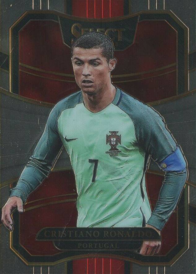 2017 Panini Select Cristiano Ronaldo #33 Soccer Card
