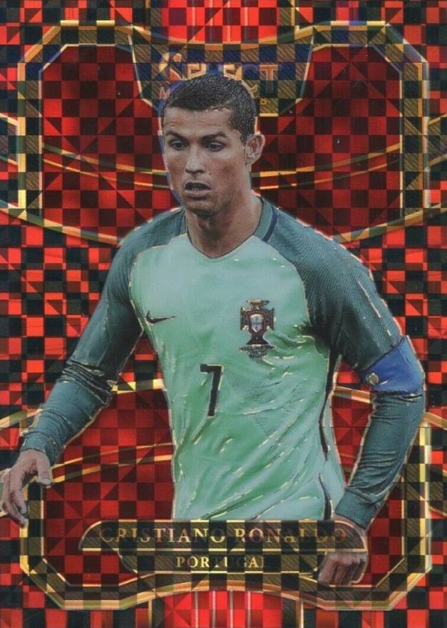 2017 Panini Select Cristiano Ronaldo #33 Soccer Card